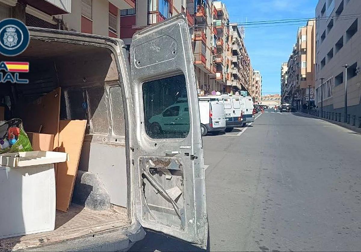 Furgoneta utilizada para realizar los robos.