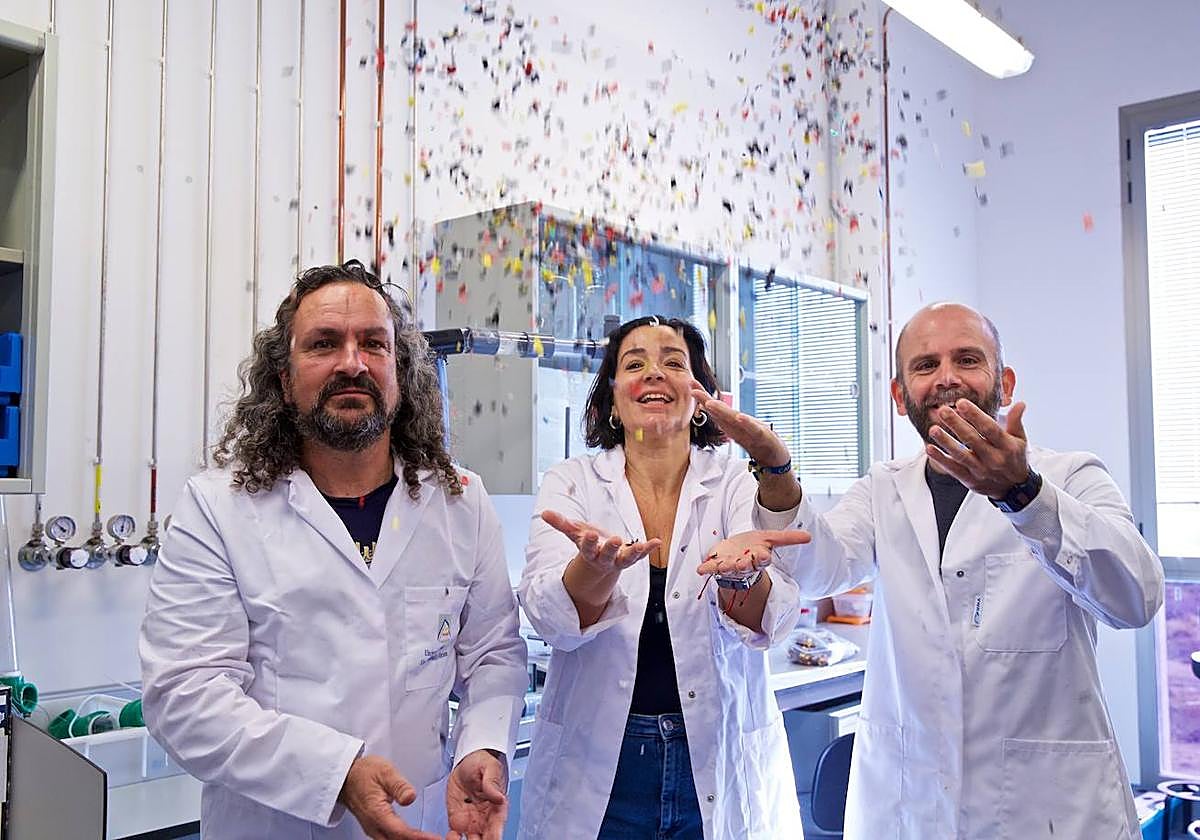 Tres de los investigadores del proyecto: Andrés Fullana, Julia Moltó e Ignacio Aracil.