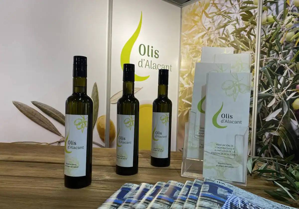 Mostrador de Olis d'Alacant en Alicante Gastronómica.