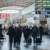 El aeropuerto de El Altet supera los 15,7 millones de pasajeros en 2023 y sienta un récord histórico