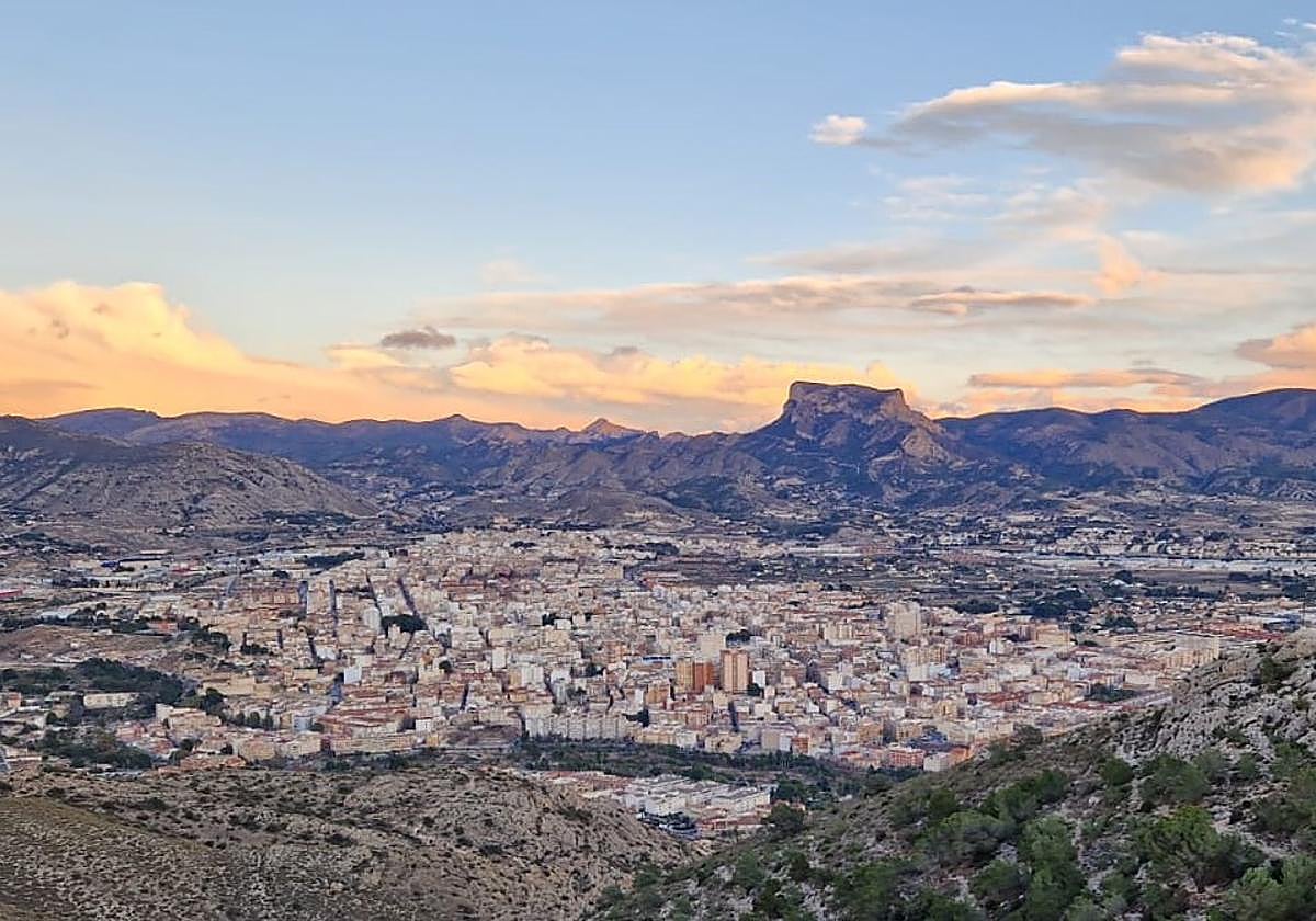 Vista panorámica del municipio de Elda.