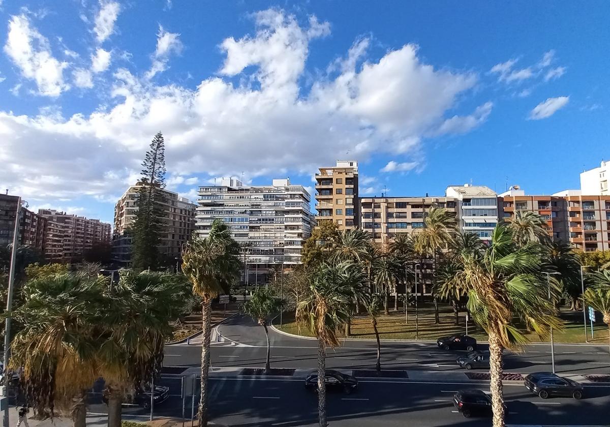 Alicante puede superar rachas de viento de más de 30 kilómetros por hora.