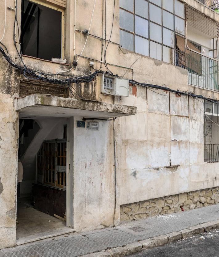 Imagen secundaria 2 - Desperfectos en varias vivienda de Colonia Requena. 