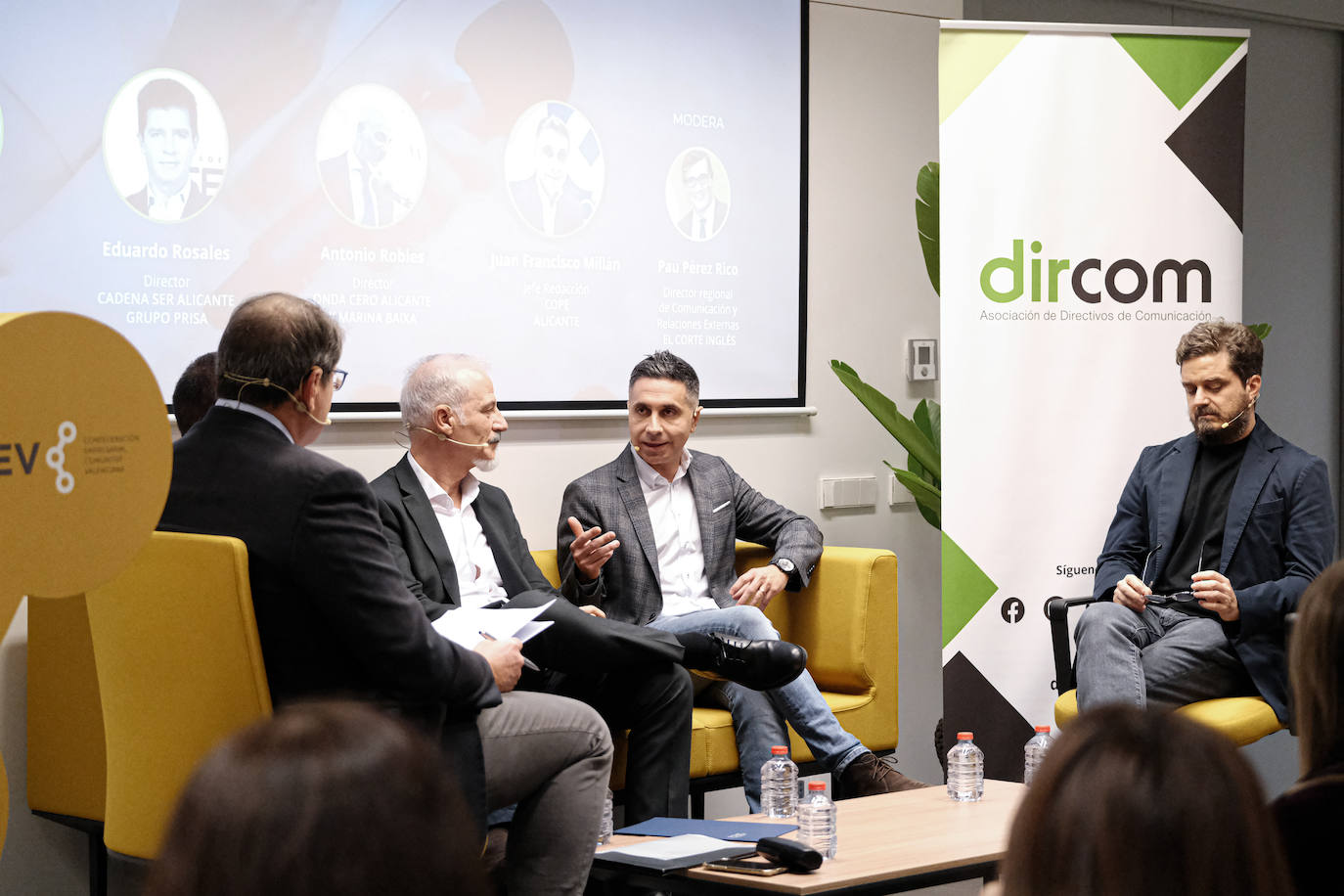 Imagen secundaria 1 - Tendencias de la comunicación para 2024: el relato, la IA en procesos y los eventos experienciales