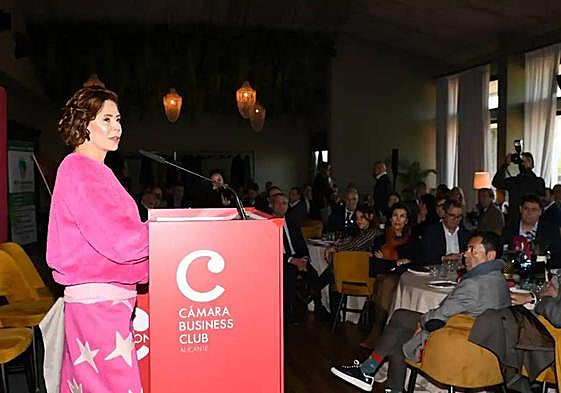 Conferencia de Ágatha Ruiz de la Prada este lunes en Alicante.