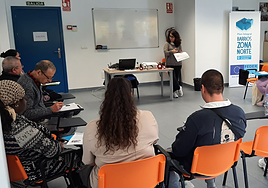 Una de las sesiones de la Escuela de Vida Saludable.