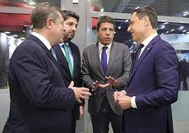 Mazón, Page, Moreno y López Miras, reunidos en Fitur.