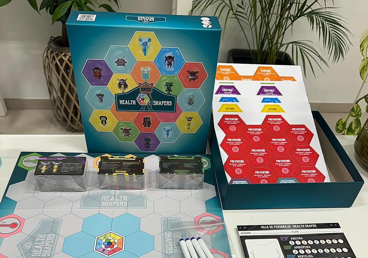 Juego de mesa alicantino para promover la salud física y mental de los menores.