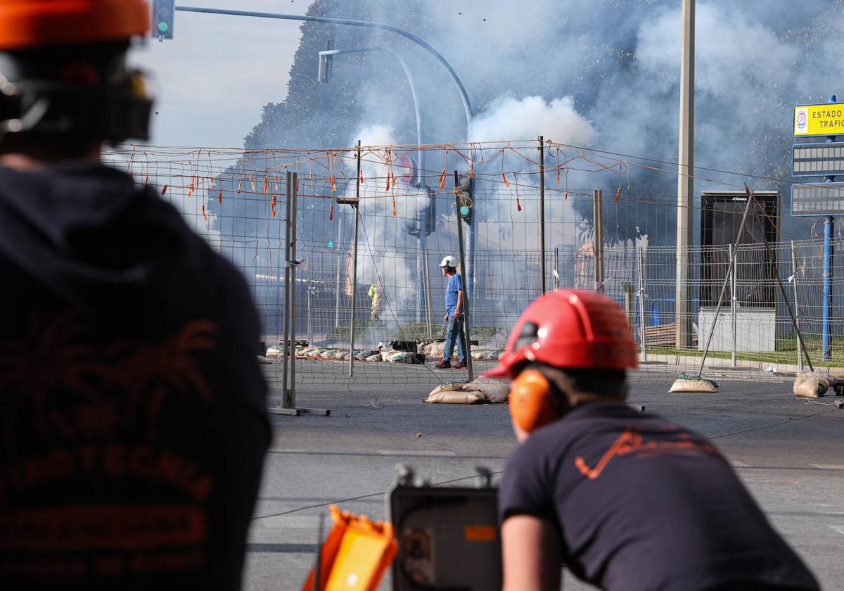 Entre las medidas de prevención, la guía hace referencia a las relativas a la pólvora.