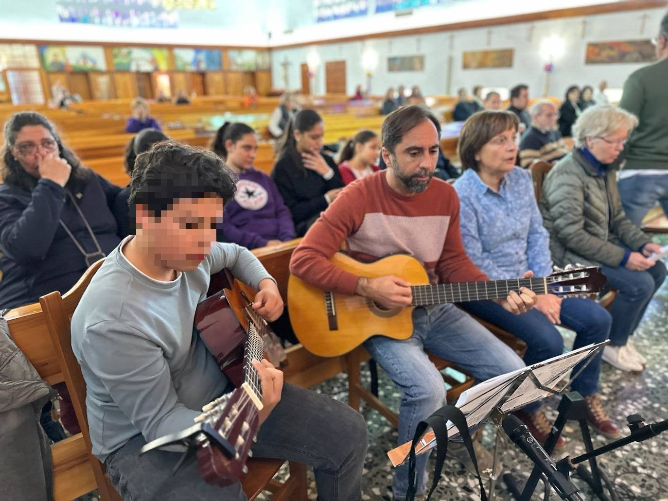La familia salesiana de El Campello celebra su fiesta de Don Bosco arropada por autoridades locales