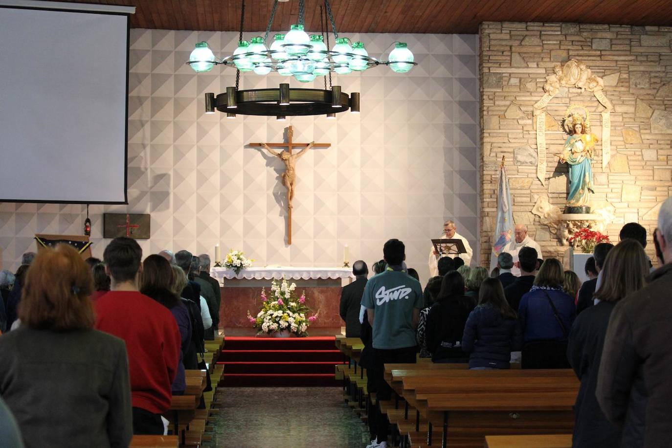 La familia salesiana de El Campello celebra su fiesta de Don Bosco arropada por autoridades locales