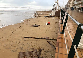 Destrozos en las playas de la zona por el temporal Gloria de 2020.