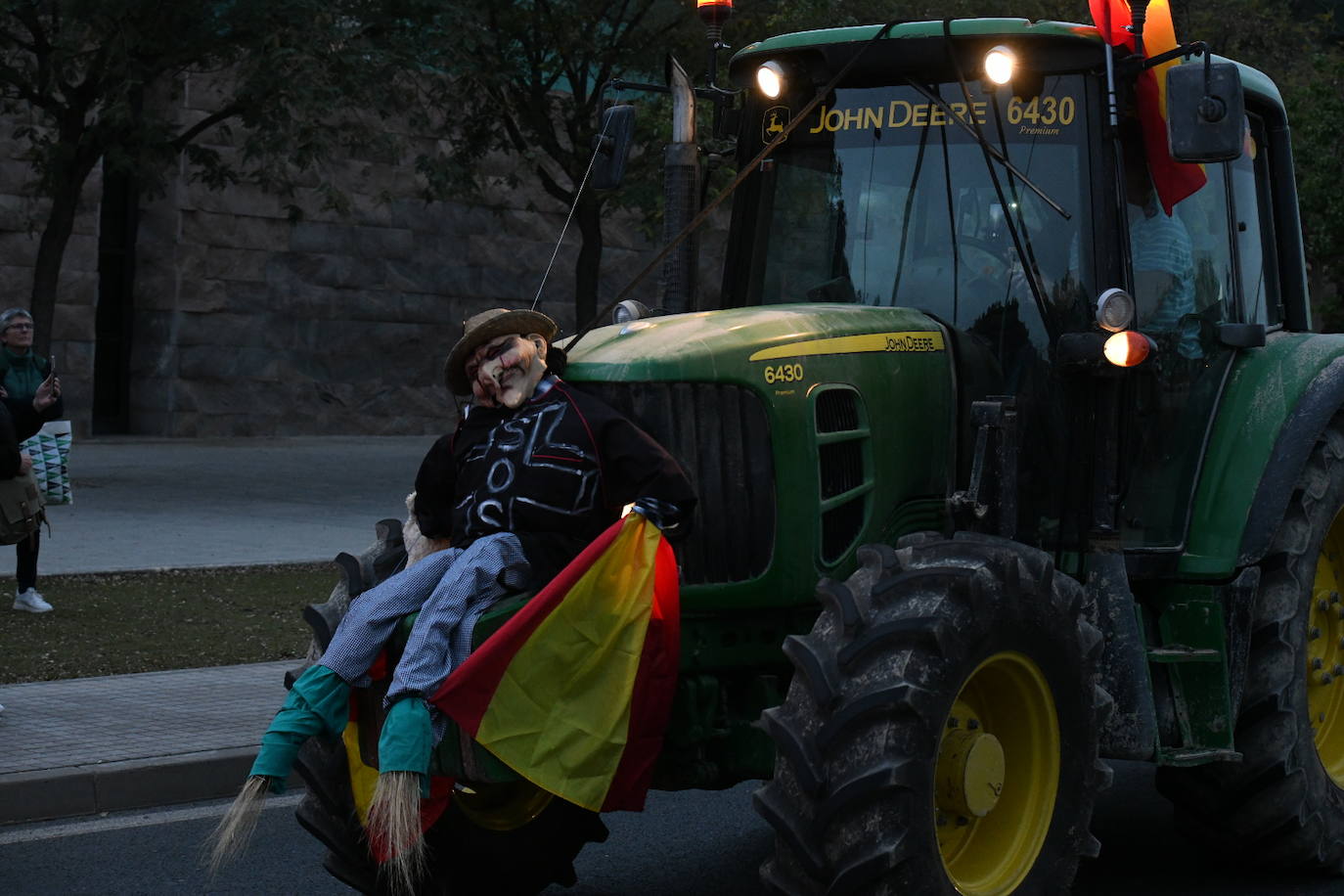 La tractorada de Elche en imágenes