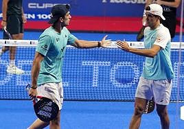 Juan Lebrón y Alejandro Galán en uno de los encuentros del World Padel Tour en 2023.