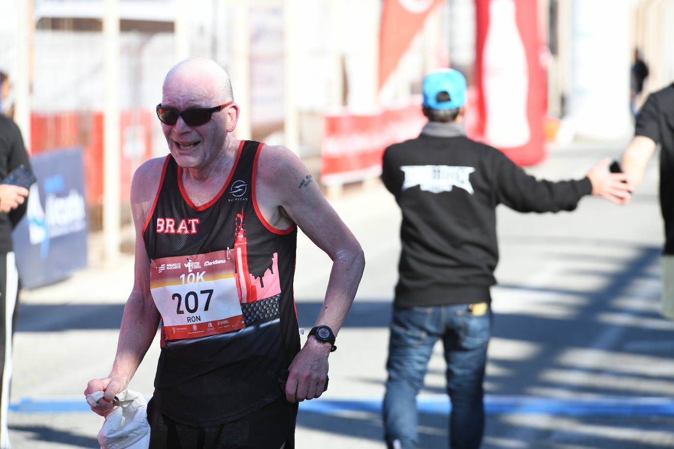Las mejores imágenes de la Media Maratón de Alicante