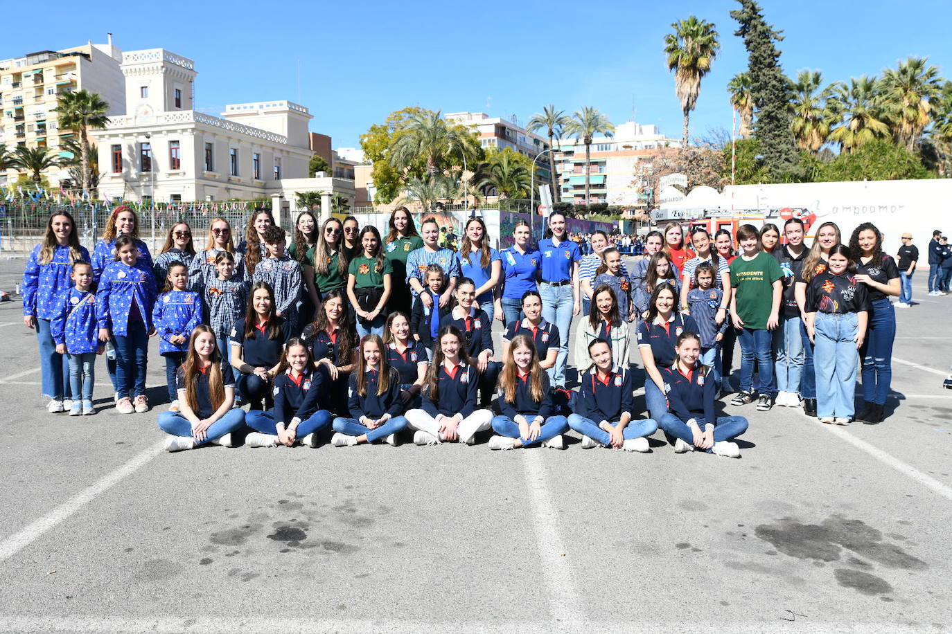 La mascletà de las Hogueras de Alicante en el ADDA, foto a foto