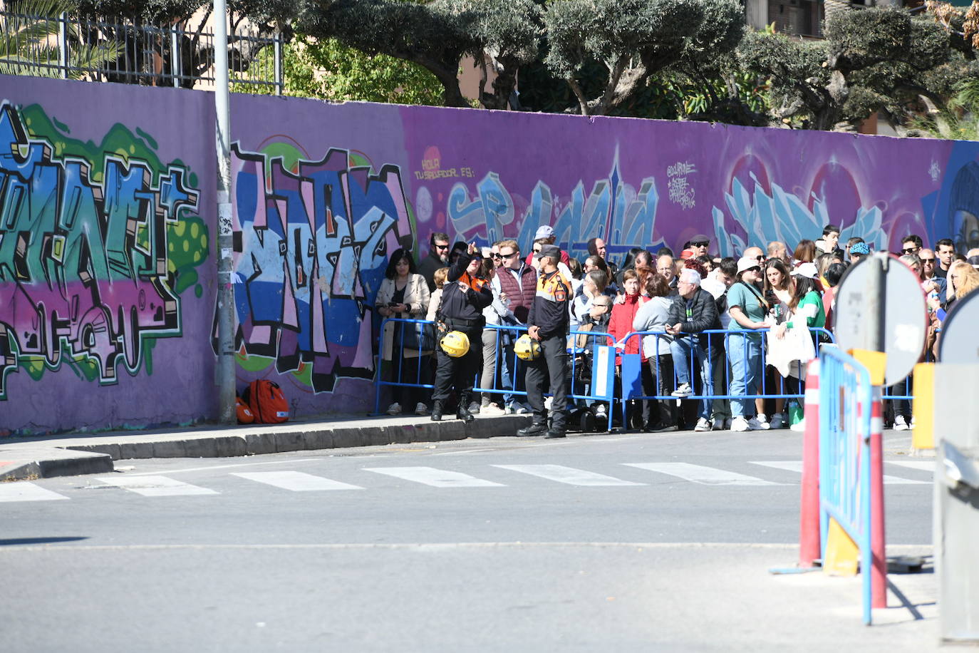 La mascletà de las Hogueras de Alicante en el ADDA, foto a foto