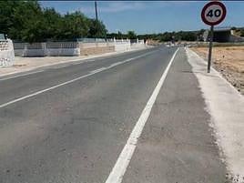 Un tramo de la carretera CV-851 donde ha tenido lugar el choque.