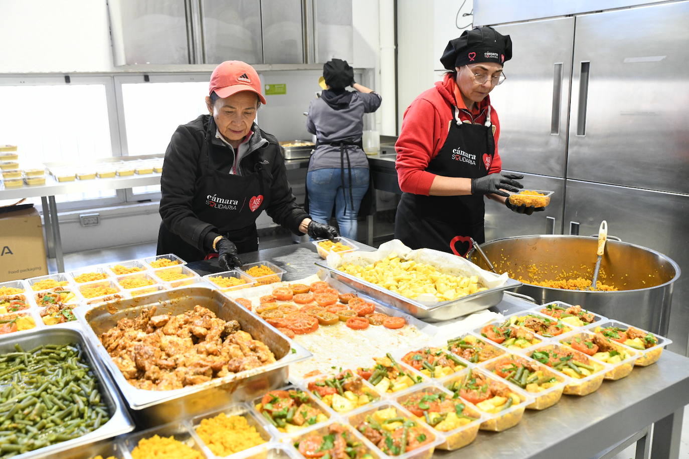 La vicepresidenta del Consell Susana Camarero visita Alicante Gastronómica