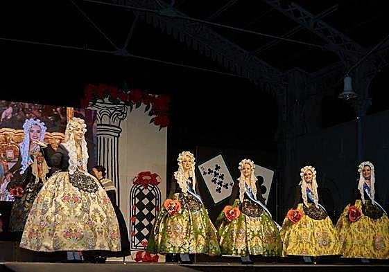 Proclamación de la bellea y dames d'honor de Barrio Obrero, en las últimas semanas.