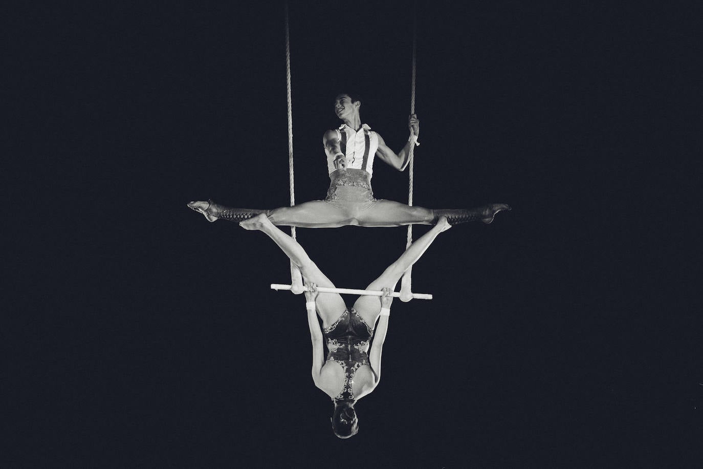 El Circo Raluy Legacy, un oasis de magia, riesgo y humor en Alicante