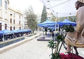 La imagen de Jesús Triunfante, en los jardines del Palacio Provincial, durante el pregón.