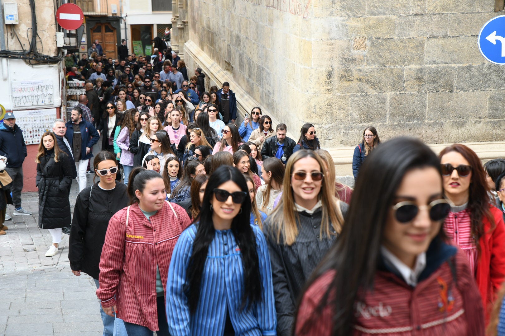 Las Hogueras de Alicante ponen fin a las convivencias con una misa en Caravaca de la Cruz