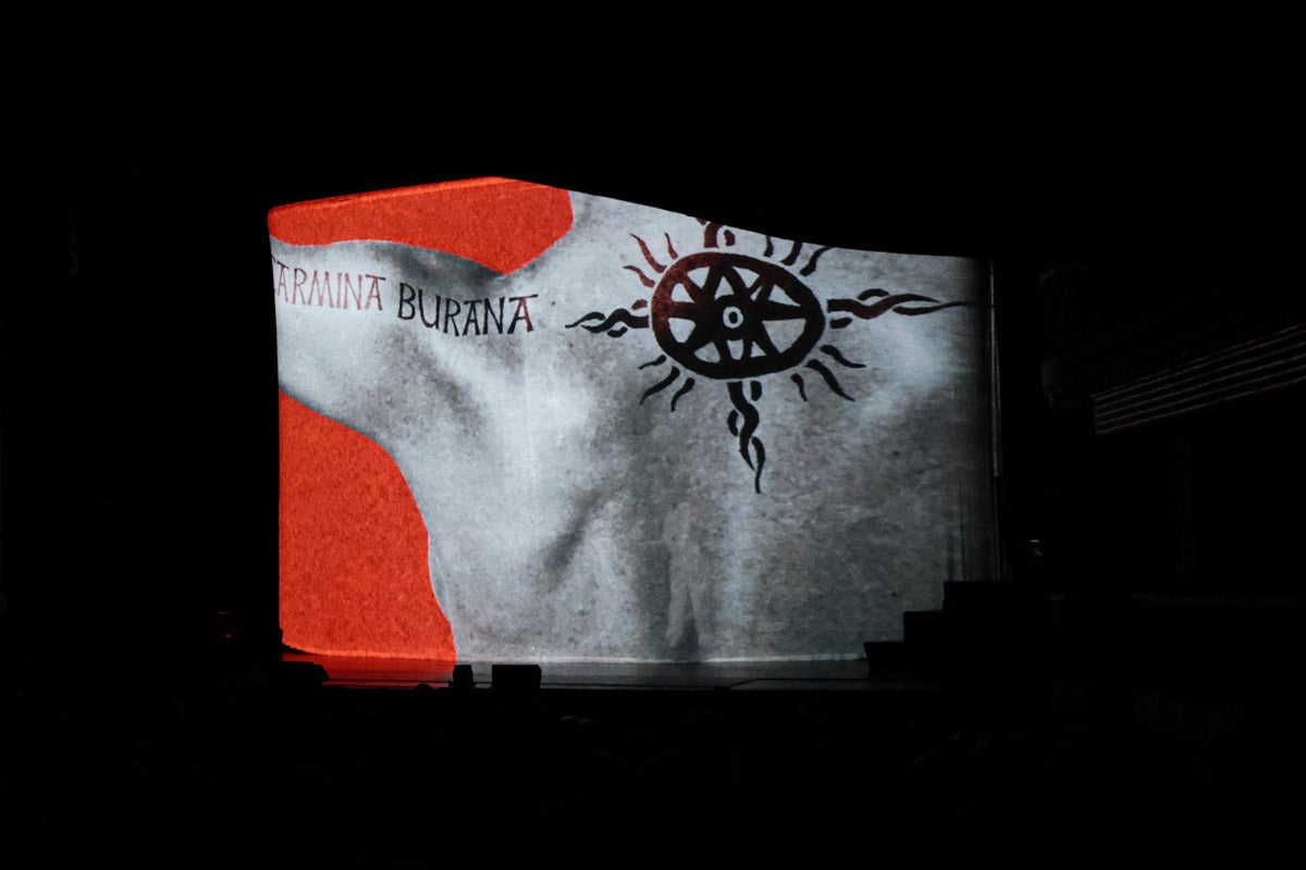 La Fura dels Baus pone a vibrar el Teatro Principal de Alicante con el estreno de &#039;Carmina Burana&#039;