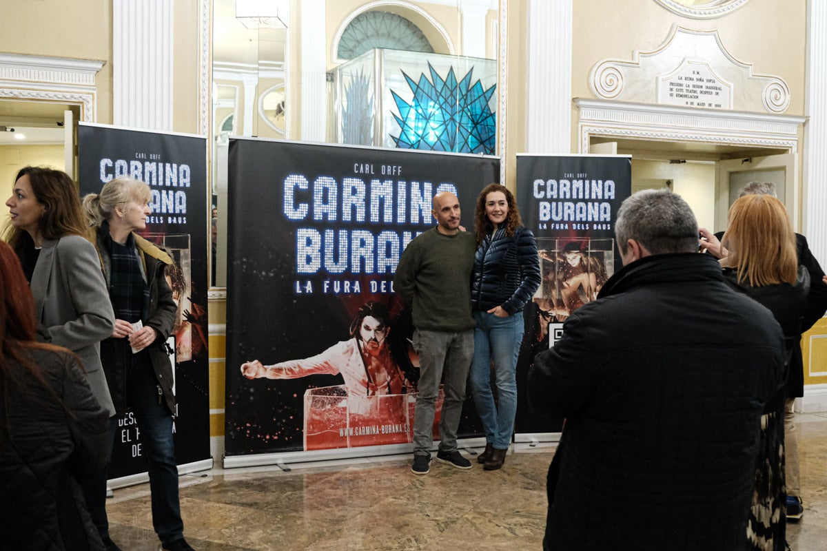 La Fura dels Baus pone a vibrar el Teatro Principal de Alicante con el estreno de &#039;Carmina Burana&#039;