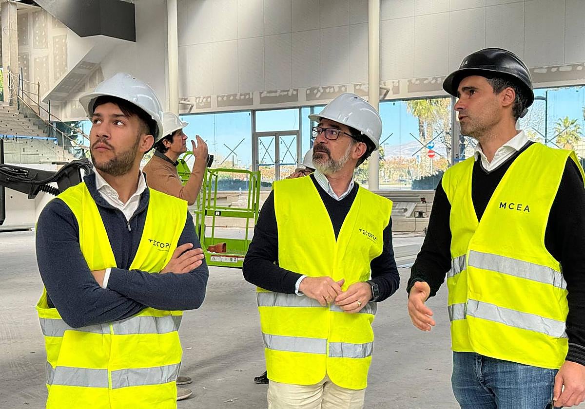 El alcalde, Pachi Pascual, visita las instalaciones.