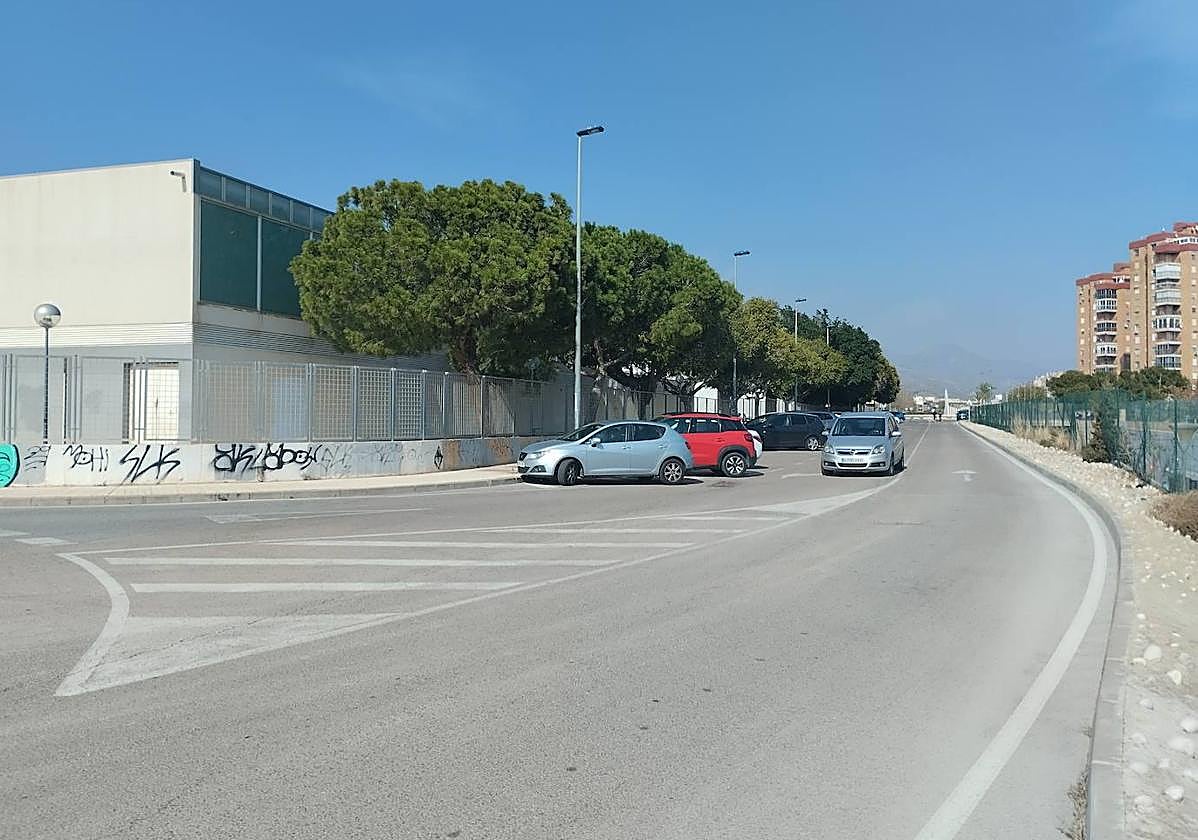 Calle Alcalde Vicente Boix, vial sin salida donde se trasladarán las aulas prefabricadas.