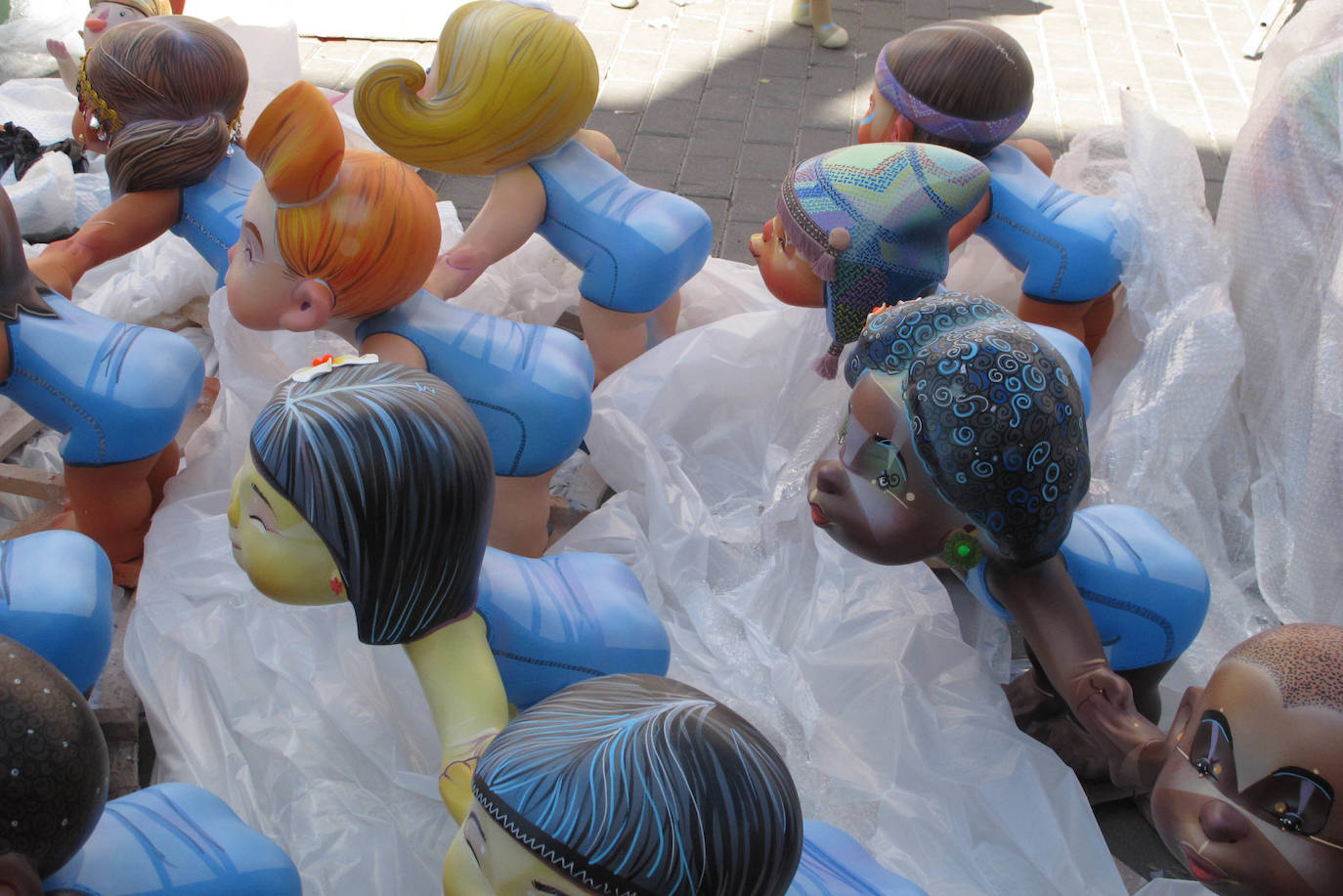 Las fallas de Dénia ya lucen con todo su esplendor