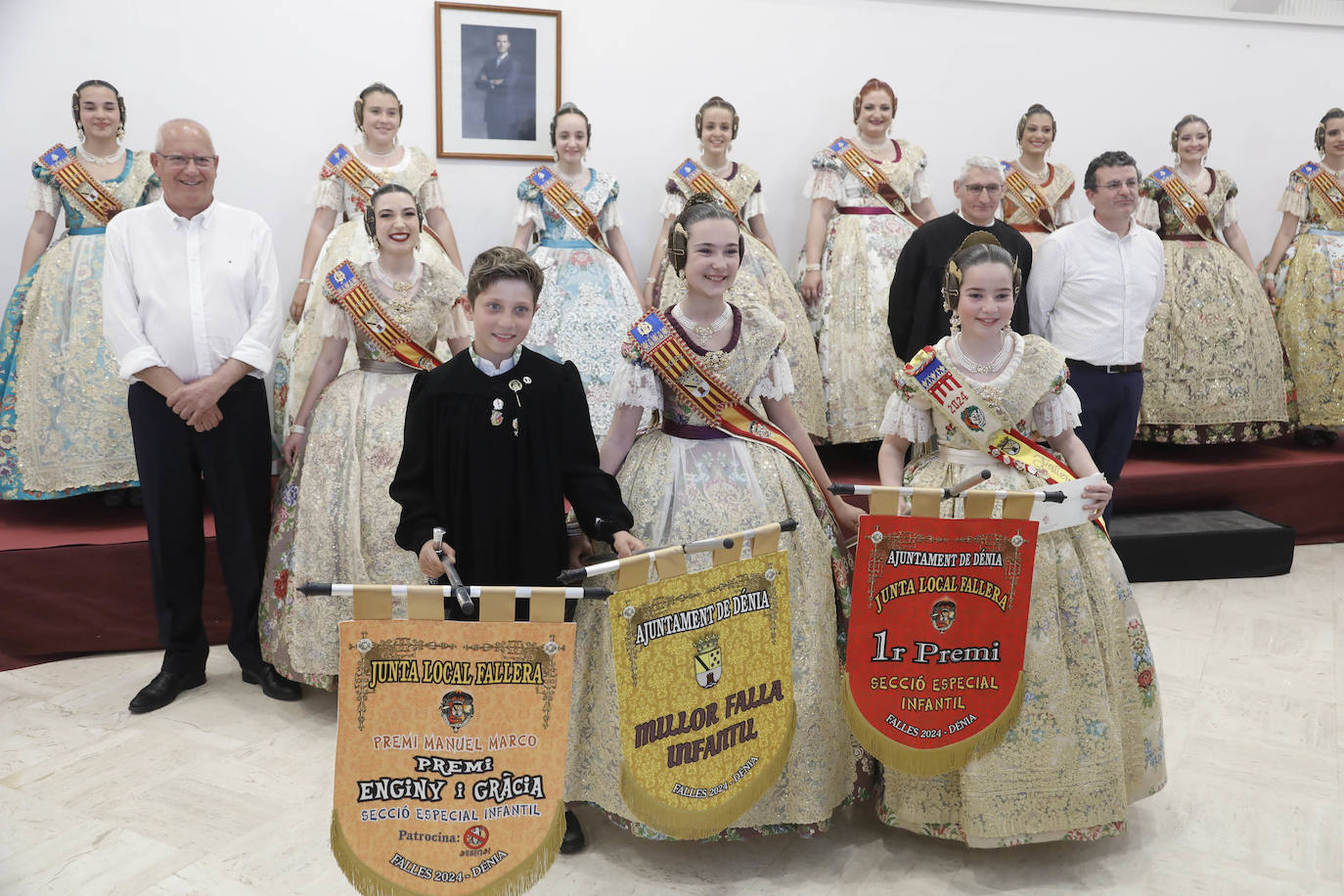 Así han vivido las fallas de Dénia la entrega de premios infantiles