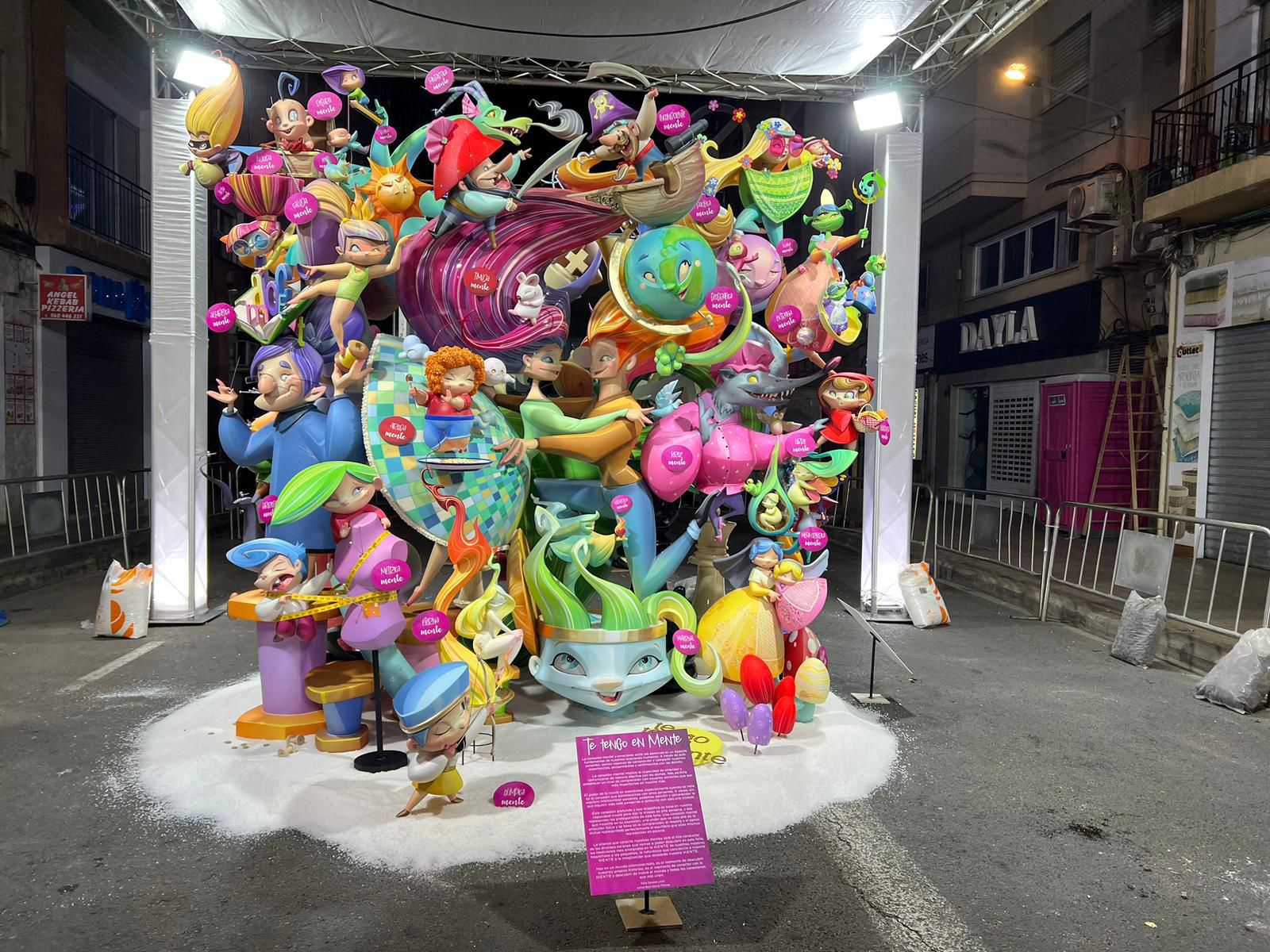 Estas son las fallas plantadas por artistas alicantinos