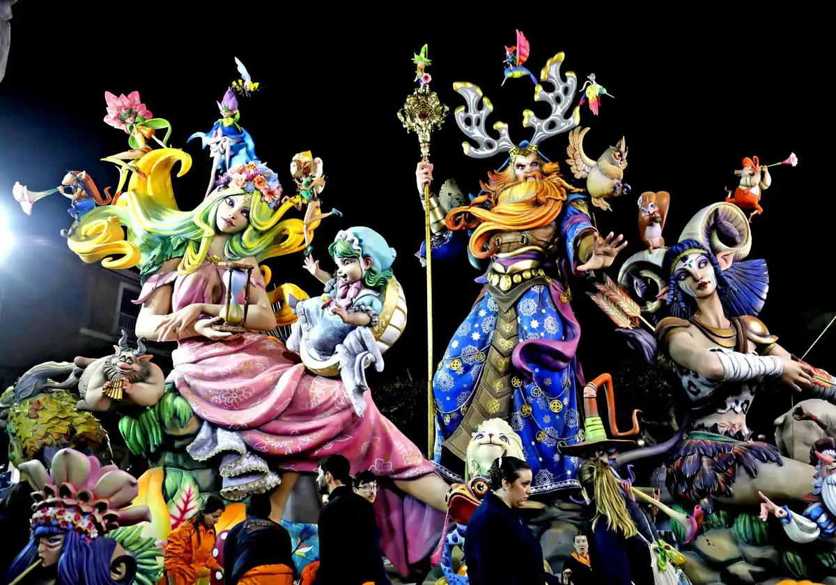 Imagen principal -  Las fallas de los distritos Centro, Oeste y Baix la Mar.