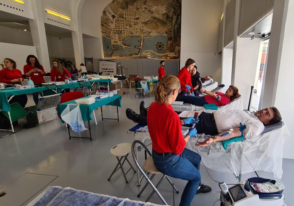 Maratón de donación de sangre celebrado este miércoles en el espacio Séneca de Alicante.