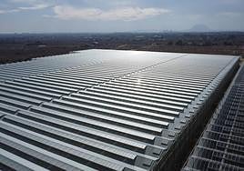 Vista aérea de los invernaderos de cristal de Tomates Lis en la provincia de Alicante.