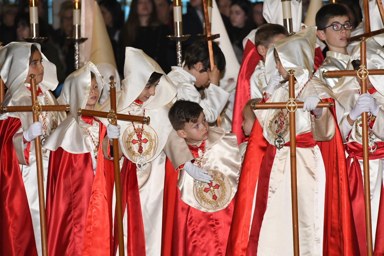 La impresionante Santa Cena procesiona por las calles de Alicante