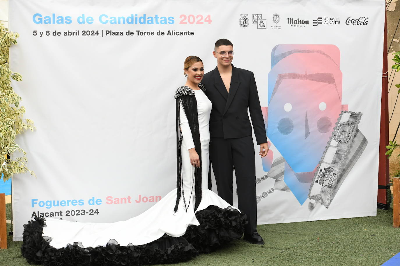 Estos son los vestidos en la gala de las candidatas a bellea del foc