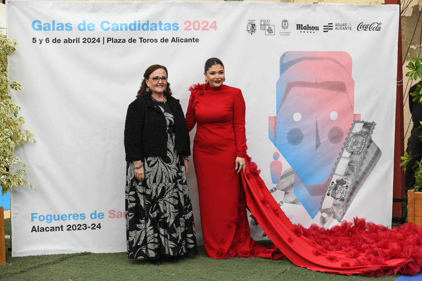 Estos son los vestidos en la gala de las candidatas a bellea del foc