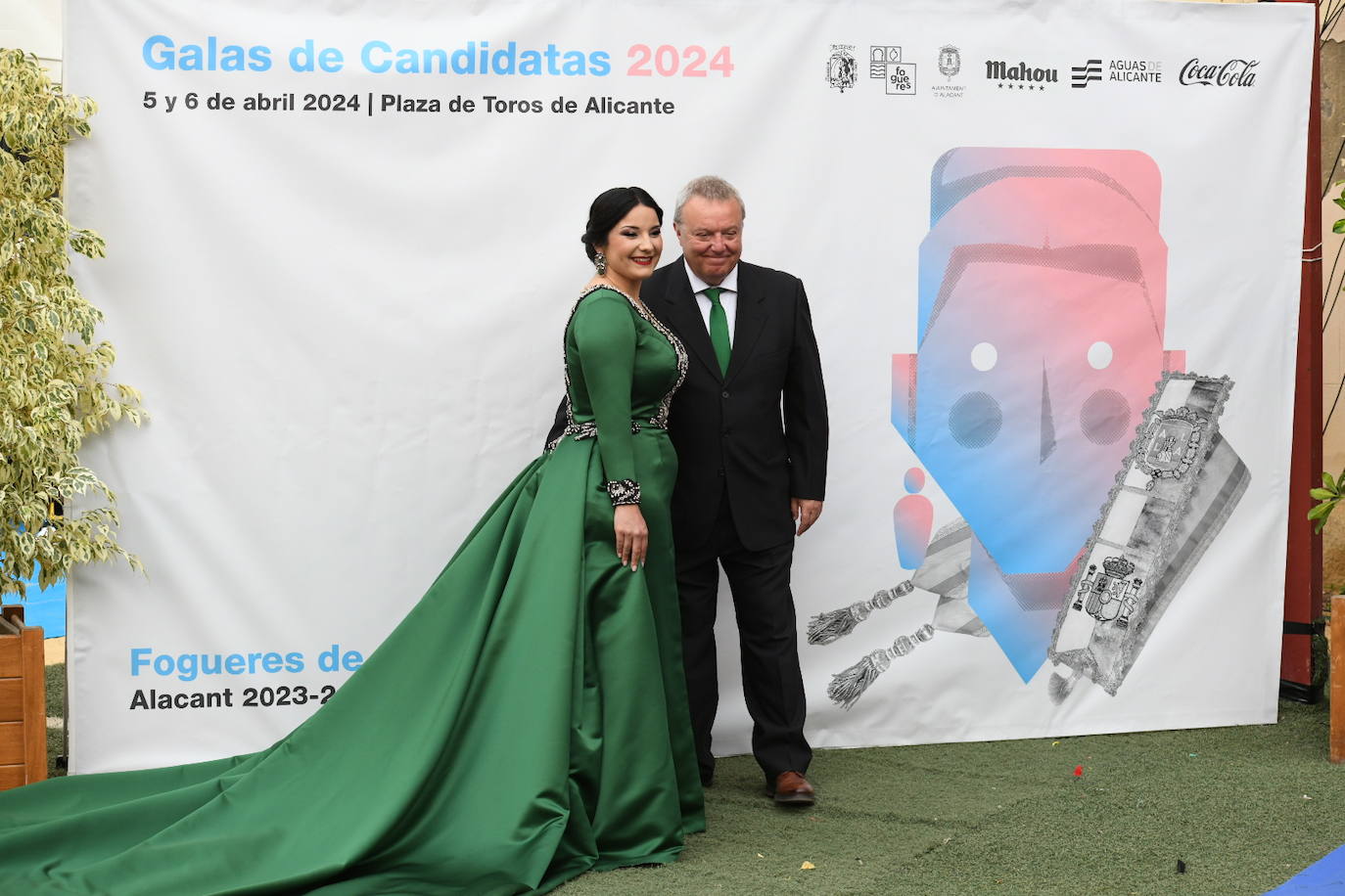 Estos son los vestidos en la gala de las candidatas a bellea del foc