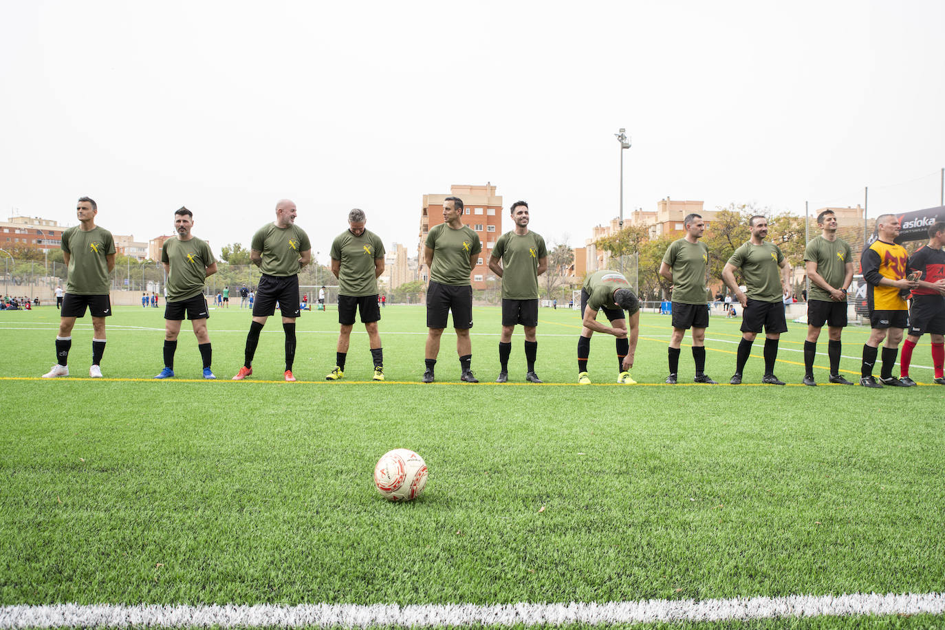 Así ha sido el partido de fútbol de Pueblo Gitano y Guardia Civil