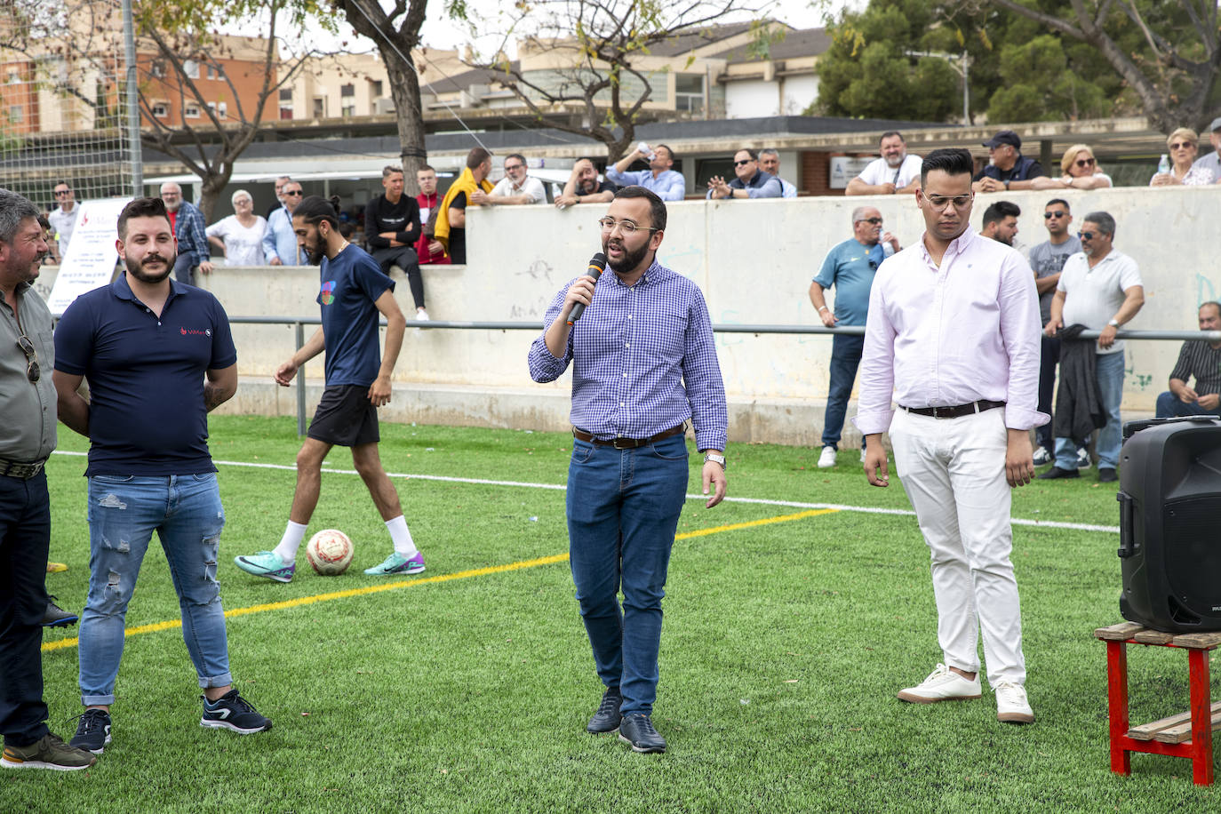 Así ha sido el partido de fútbol de Pueblo Gitano y Guardia Civil