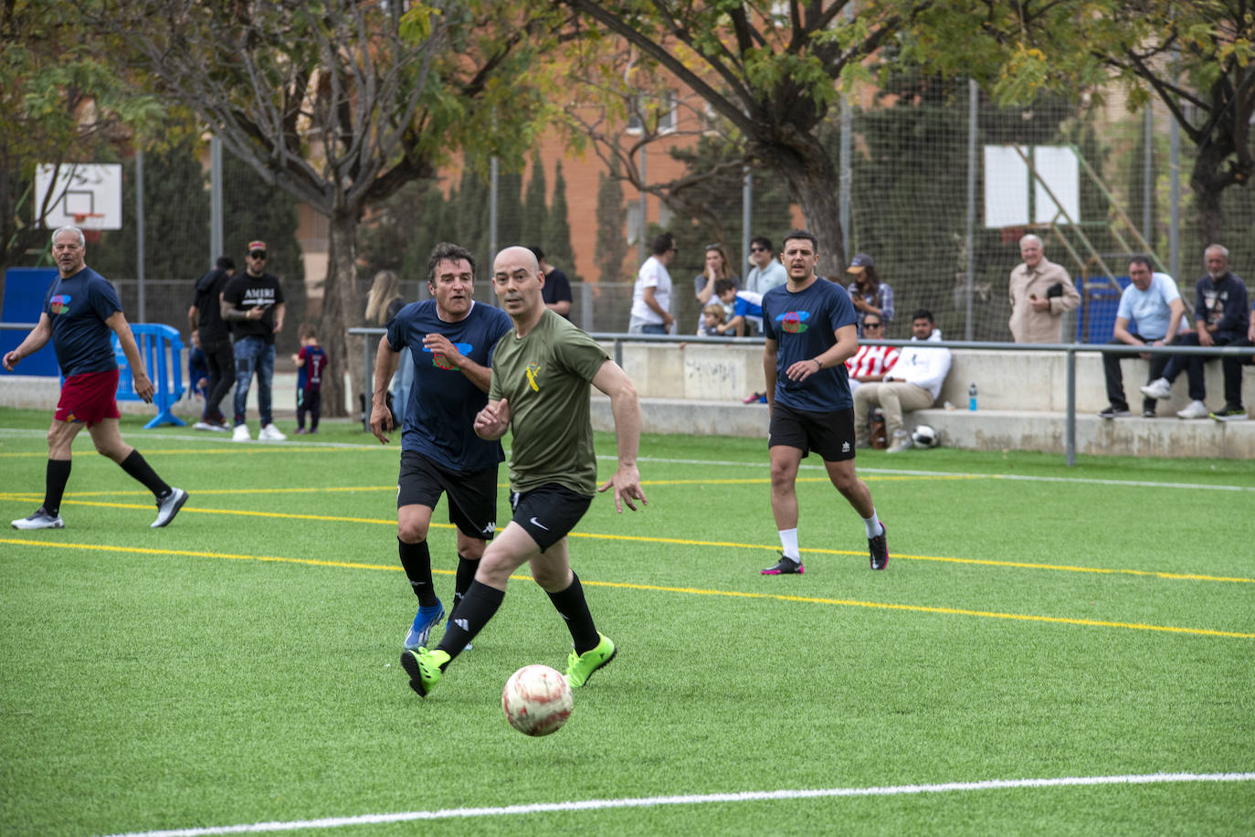 Así ha sido el partido de fútbol de Pueblo Gitano y Guardia Civil
