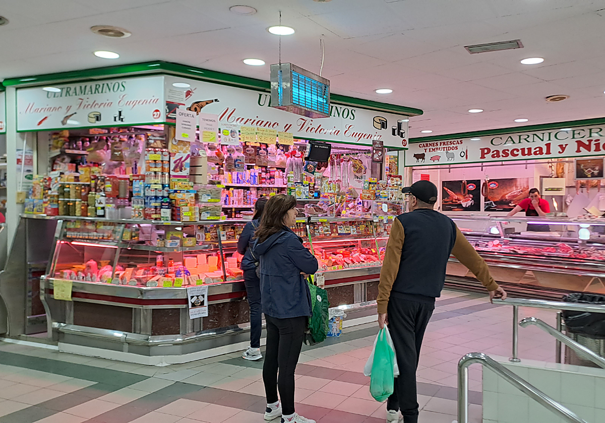 El interior de uno de los mercados.