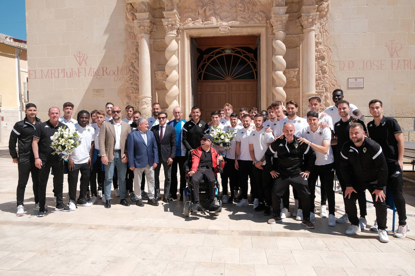 El Hércules cumple con su tradicional ofrenda a Santa Faz