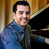 El Festival de Cine de Alicante galardona a Arnau Bataller con el premio 'Música para la imagen'