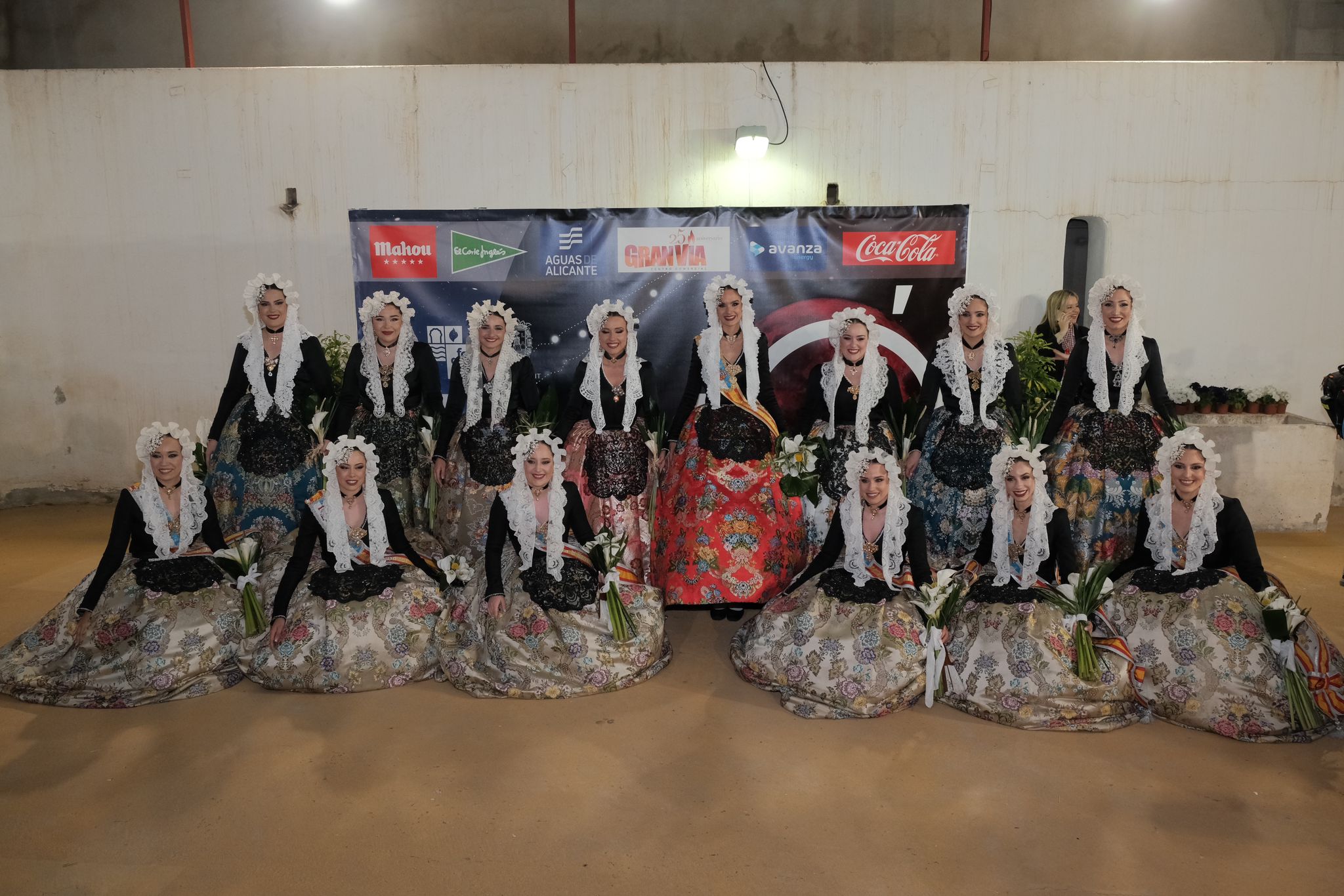 La elección de la bellea del foc de Alicante 2024, foto a foto