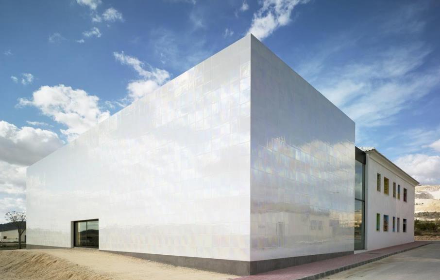 Casa de la Música y Auditorio MUCA de La Algueña.