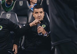 Rubén Torrecilla, antes de un partido en el Rico Pérez.